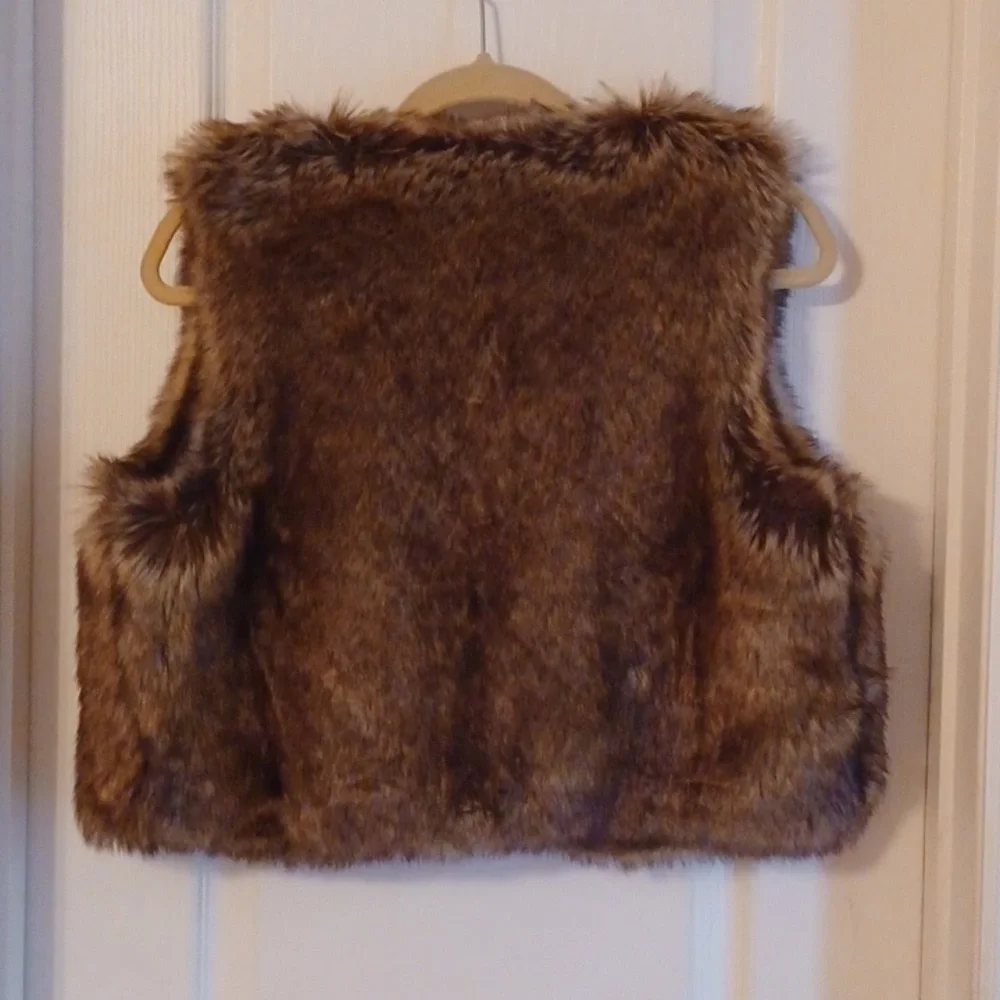 NWT Ralph Lauren Faux Fur vest sz XL (16)